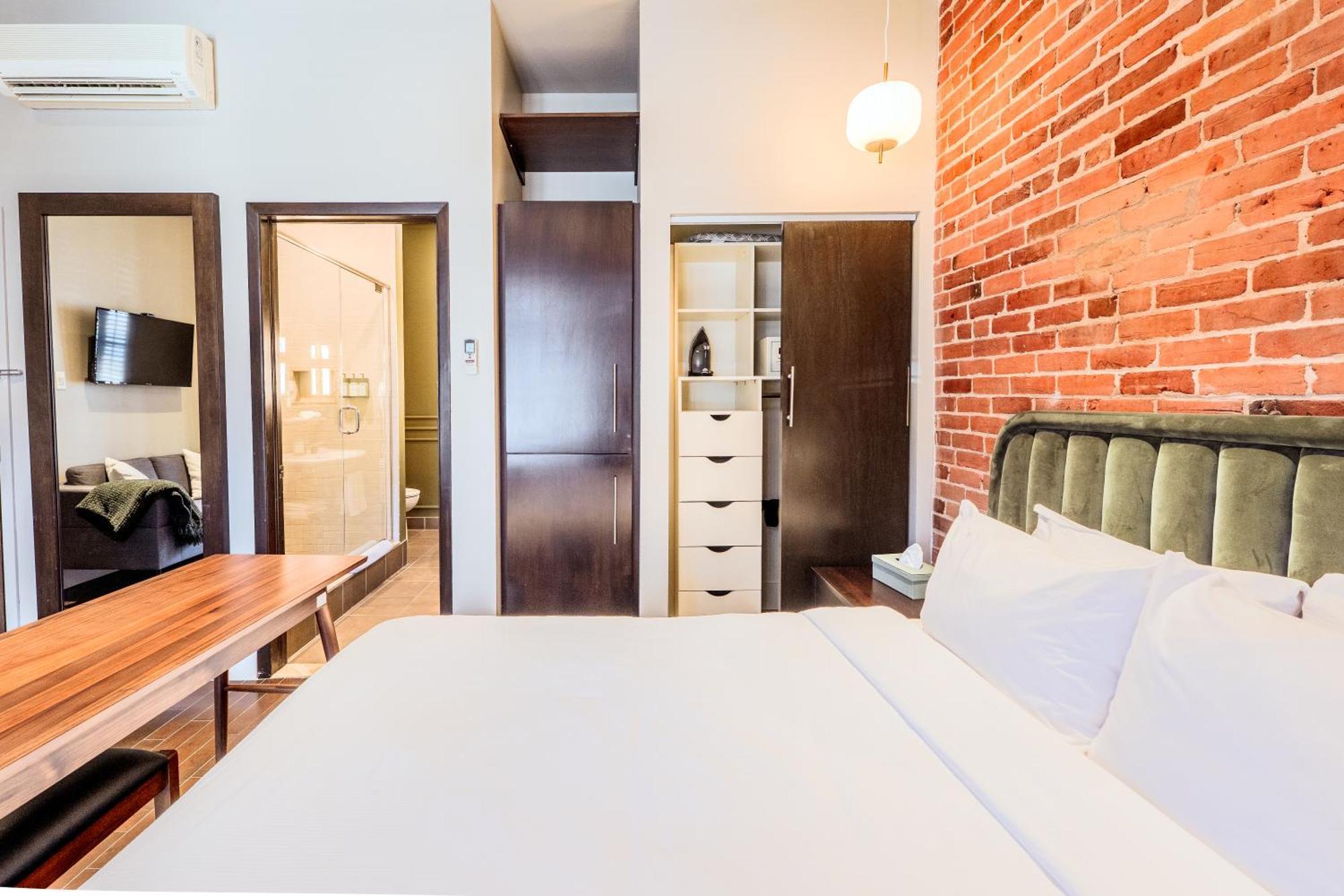 Self Check-In Boutique Hotel - Quartier Latin - Room 101 Montreal Exterior photo