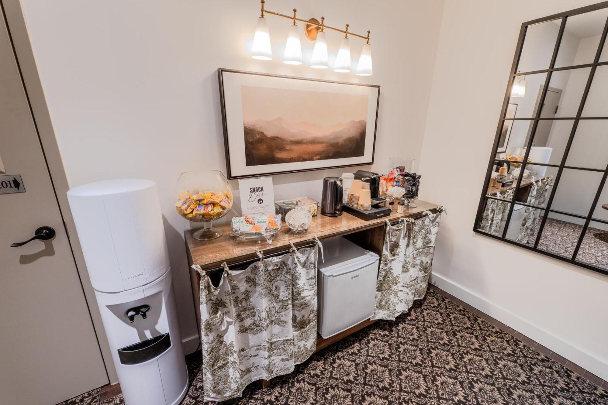 Self Check-In Boutique Hotel - Quartier Latin - Room 101 Montreal Exterior photo